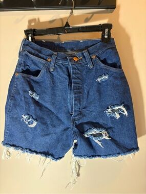 Wrangler Distressed Denim Shorts - Dark Blue